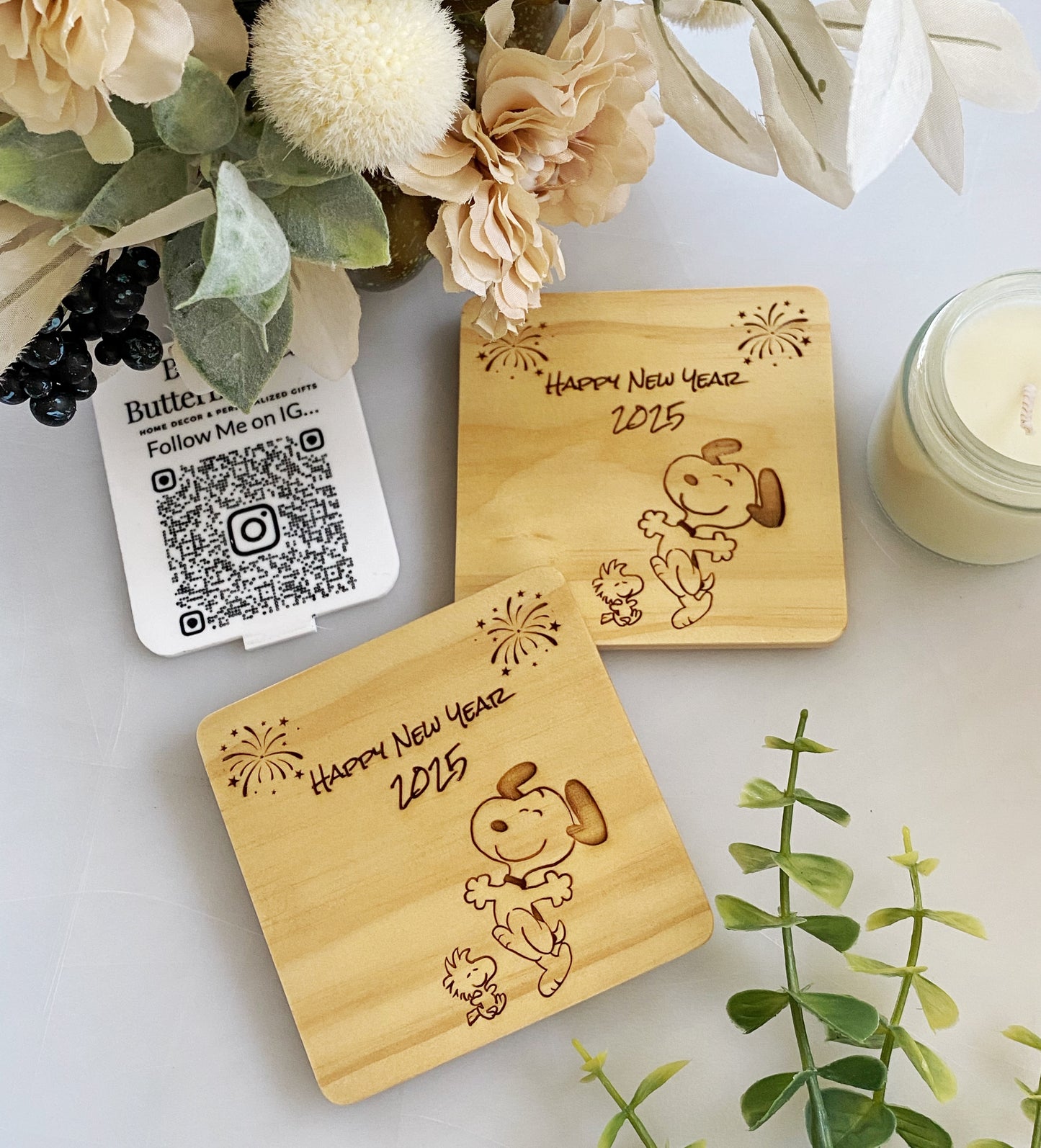 Snoopy, Woodstock and the Peanuts Gang Wood Coasters