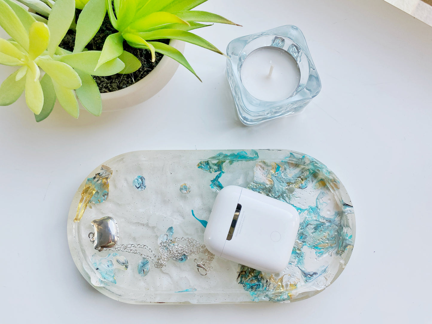 Oval Resin Organization Tray