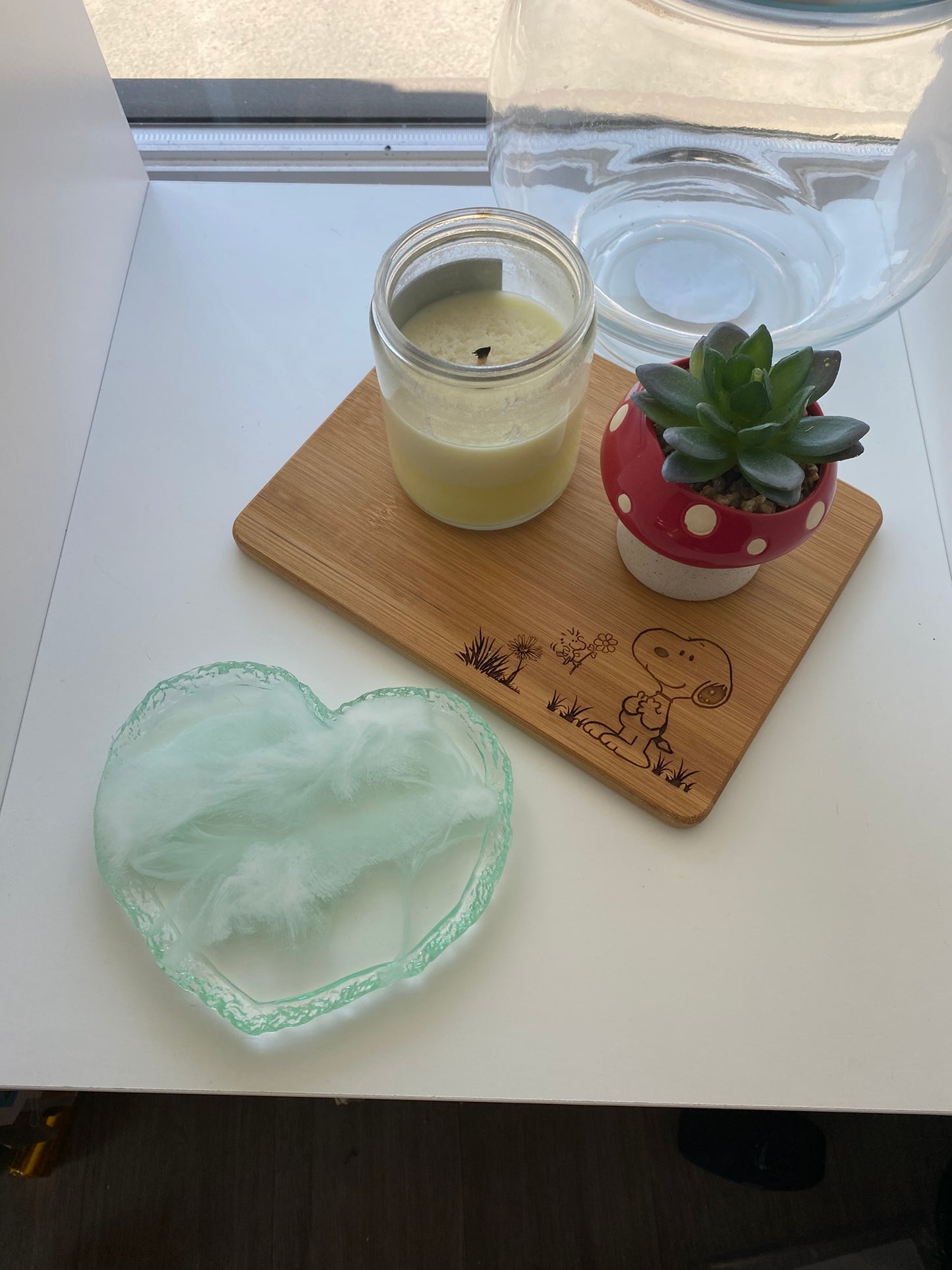 Romantic Resin Heart Coaster Tray