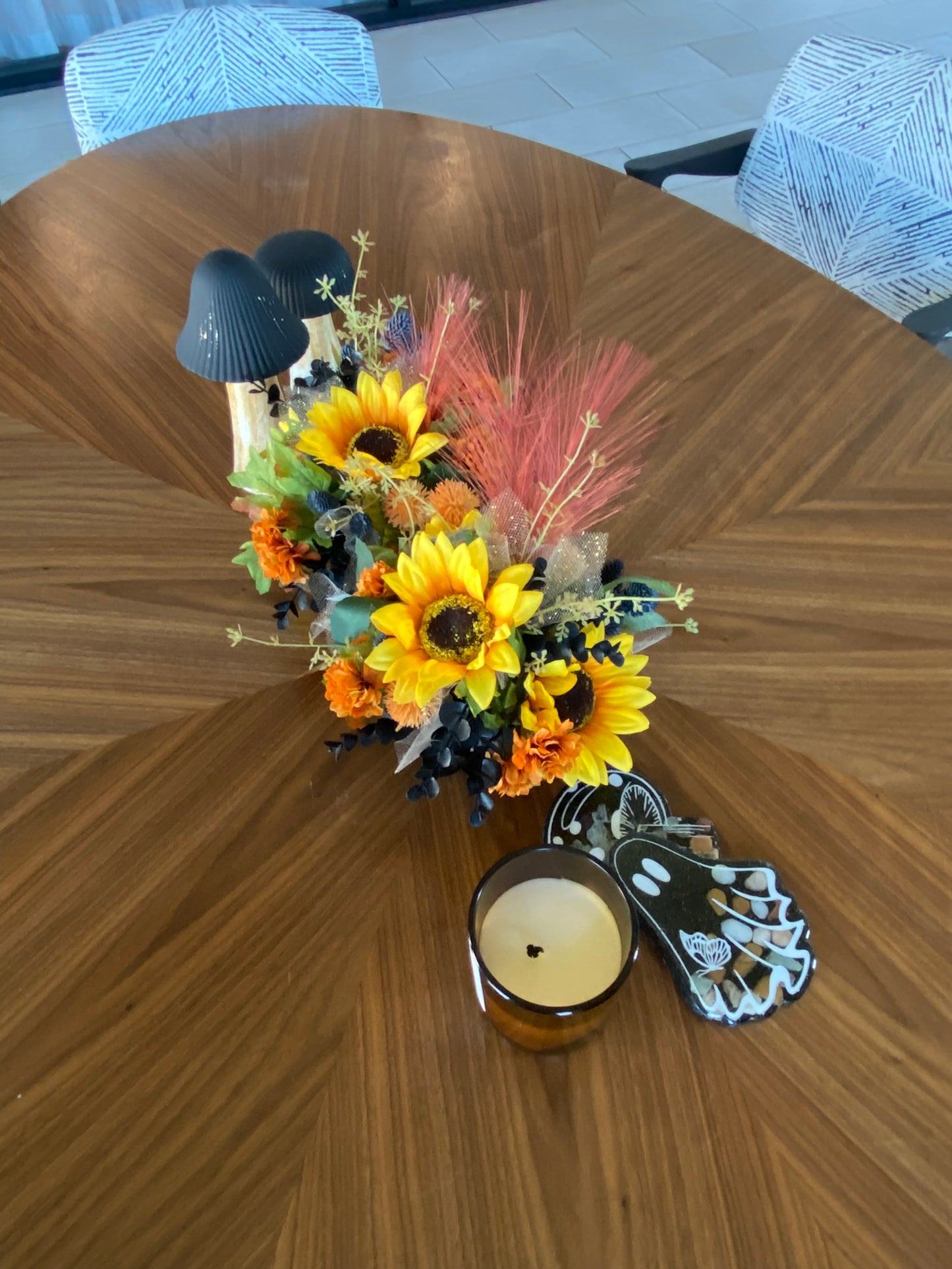 Black Halloween Table Decor